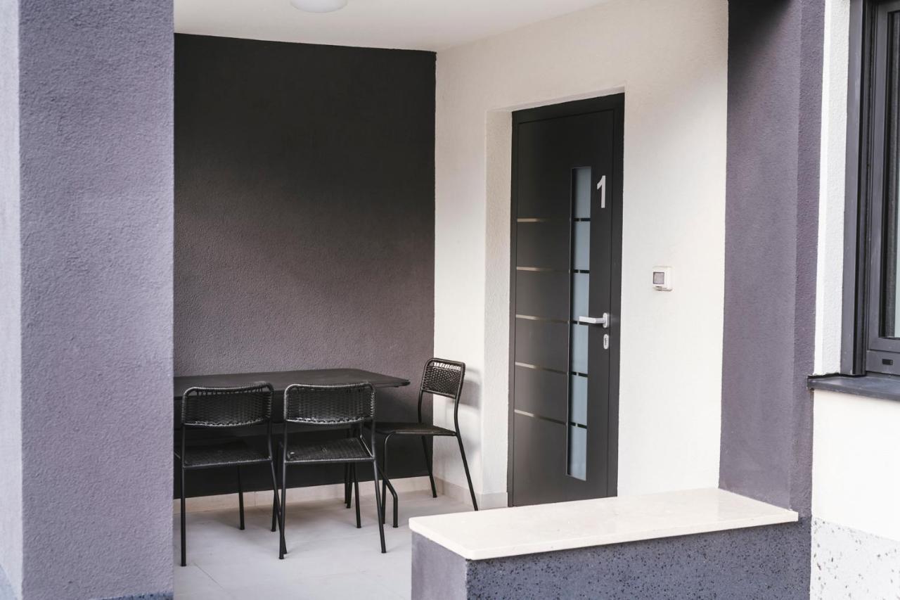 Sunsea Apartments Копер Экстерьер фото