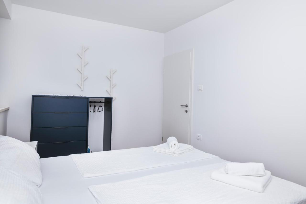 Sunsea Apartments Копер Экстерьер фото