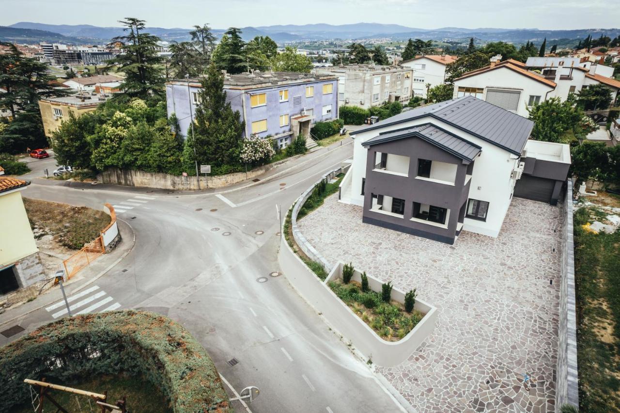 Sunsea Apartments Копер Экстерьер фото