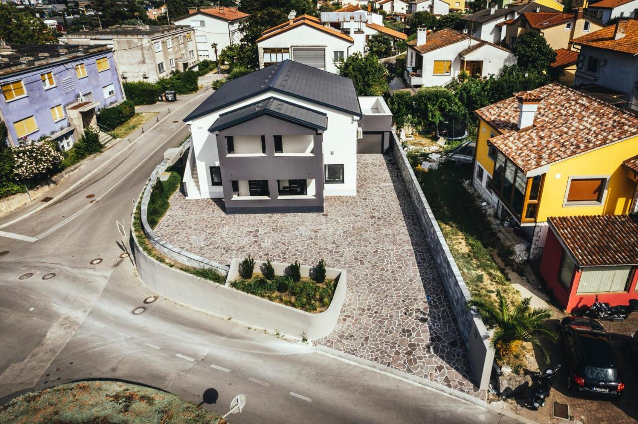 Sunsea Apartments Копер Экстерьер фото